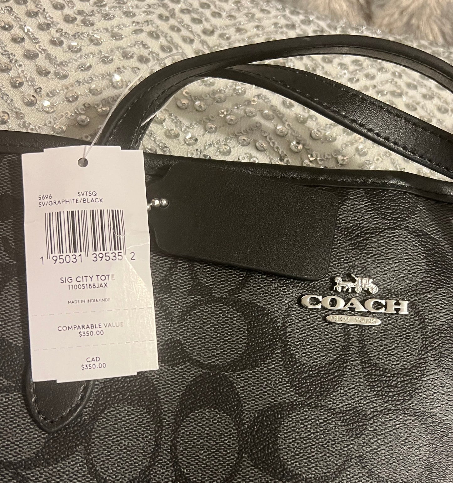 Coach City Tote In Signature Canvas